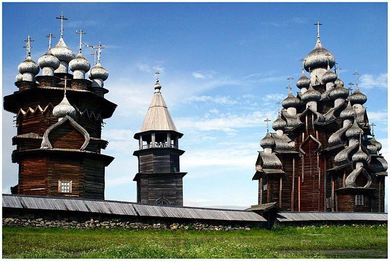 10 самых красивых русских церквей