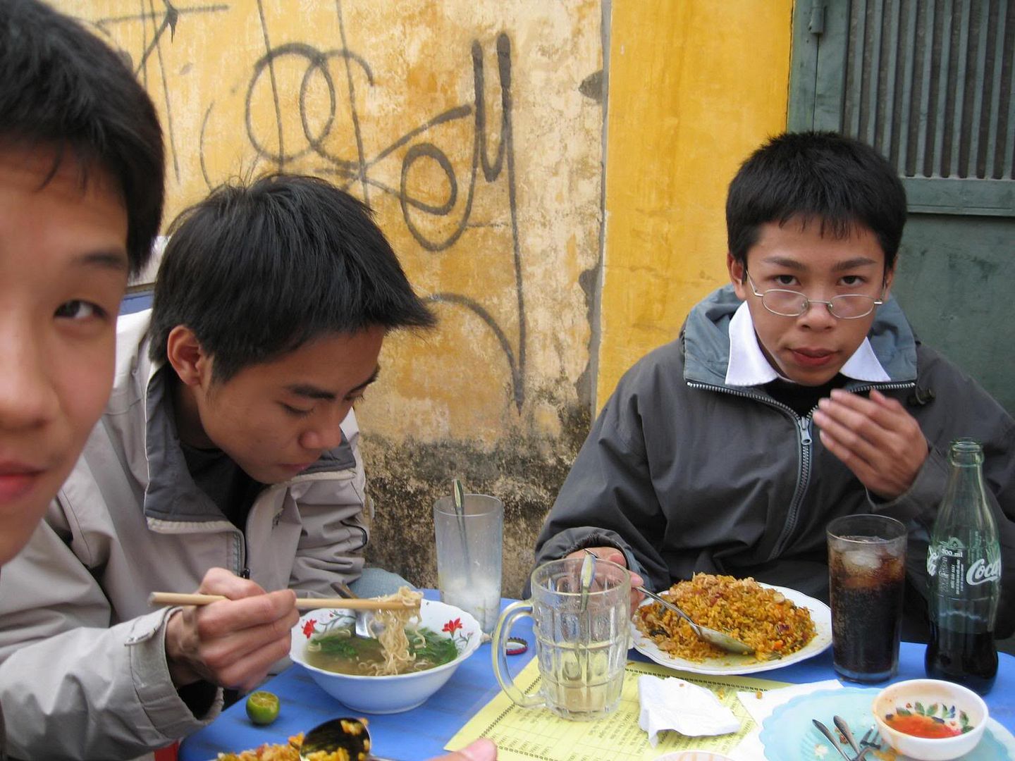 DMinh10L.jpg