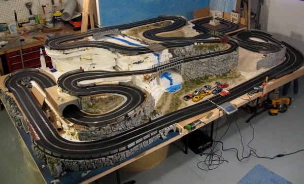 scalextric track layouts 4x8