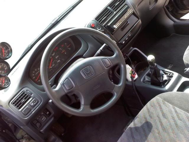 http://i47.photobucket.com/albums/f169/ssperformance/99si8.jpg
