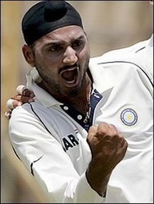 Harbhajan gets a wicket