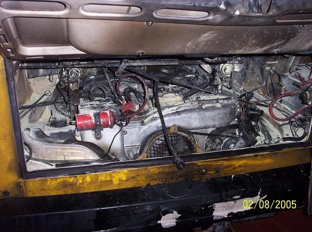 http://i47.photobucket.com/albums/f175/bigkevo/Kombi-Firedamage004.jpg http://i47.photobucket.com/albums/f175/bigkevo/Kombi-Firedamage004.jpg