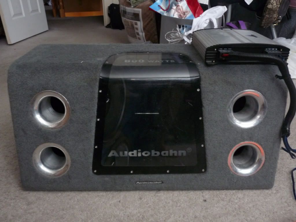 fs JL audio e1200 amp and 2 12" audiobahn in a box. 8th Generation