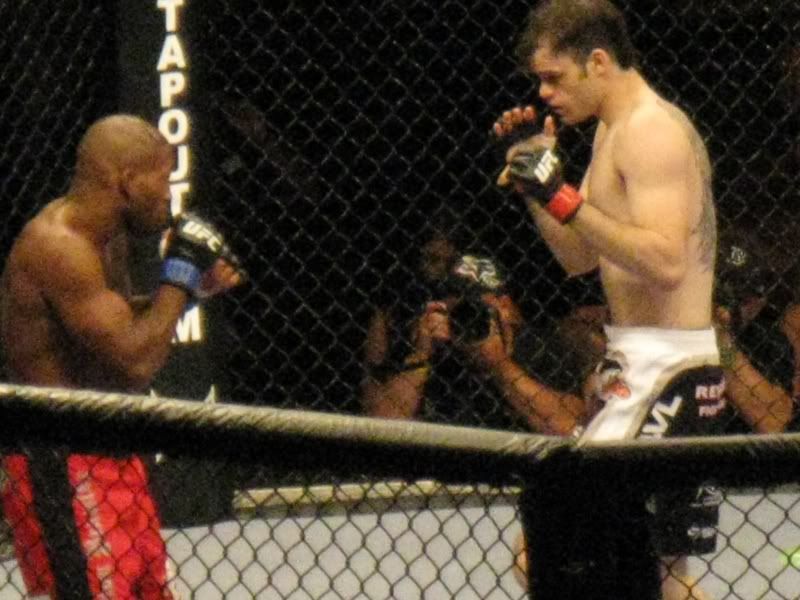 UFC_026R.jpg