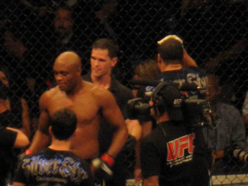 UFC_043R.jpg