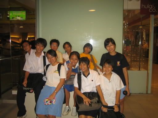 Class Pic at Plaza Sing!