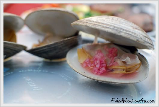 Grilled Clams with Mignonette Sauce