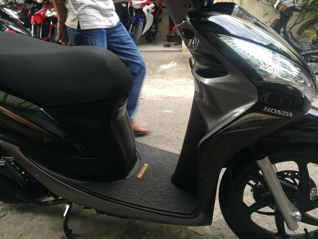 Ban vision den , Lead xanh Gia Re Bat Ngo - 4