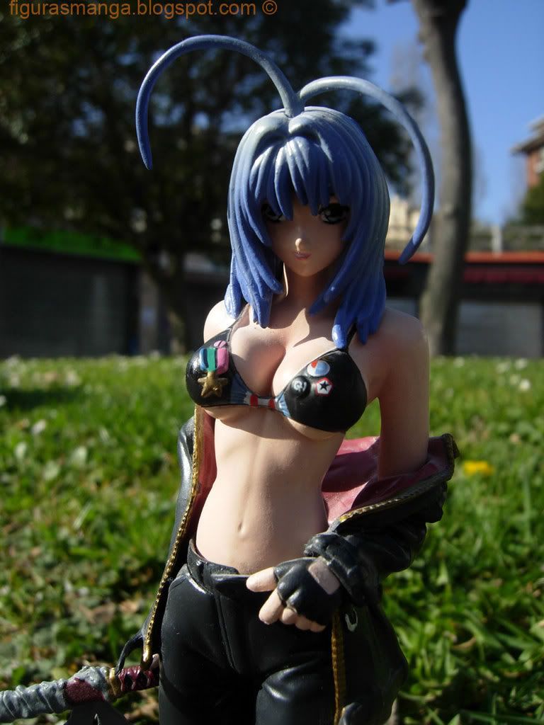 http://i47.photobucket.com/albums/f190/Soniko_Bardock/Figuras%20Manga%20blog/Natsume-Maya5.jpg