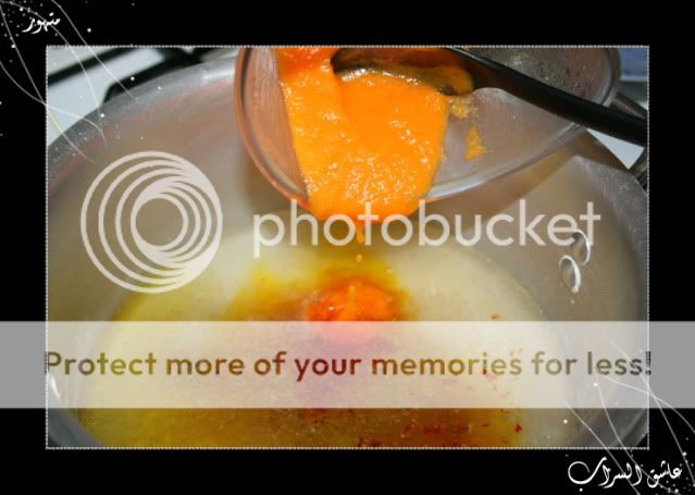 http://i47.photobucket.com/albums/f176/orangeenoo/3asedah/21.jpg