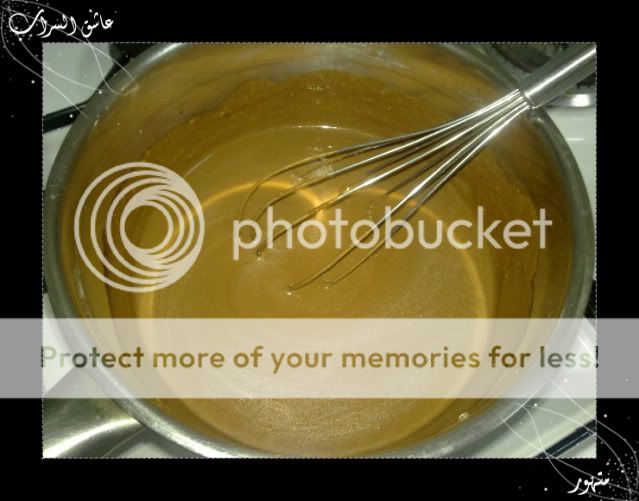 http://i47.photobucket.com/albums/f176/orangeenoo/cake/Untitled-12.jpg