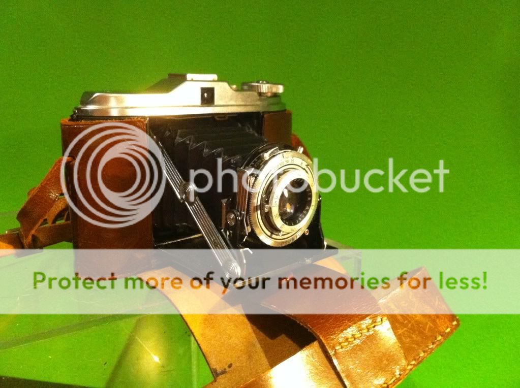 Vintage Agfa Isolette V Folding Film Camera Germany Leather Case 