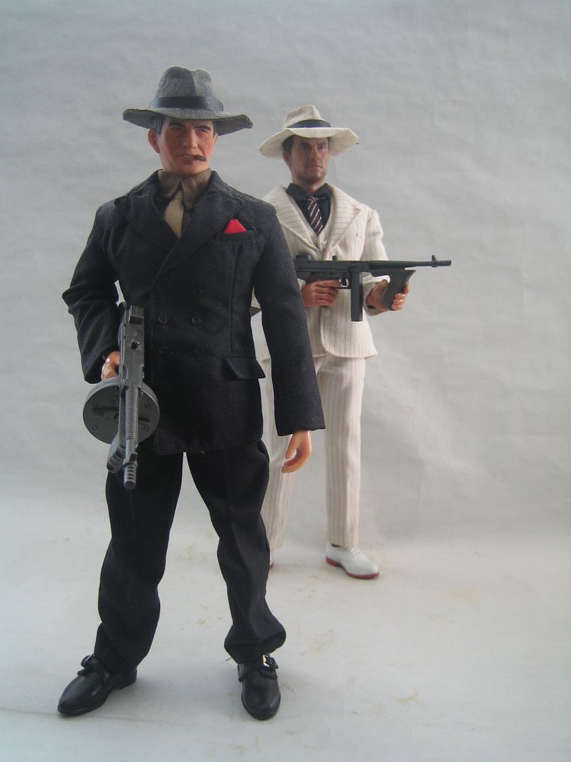 Any 1/6 gangster figure?